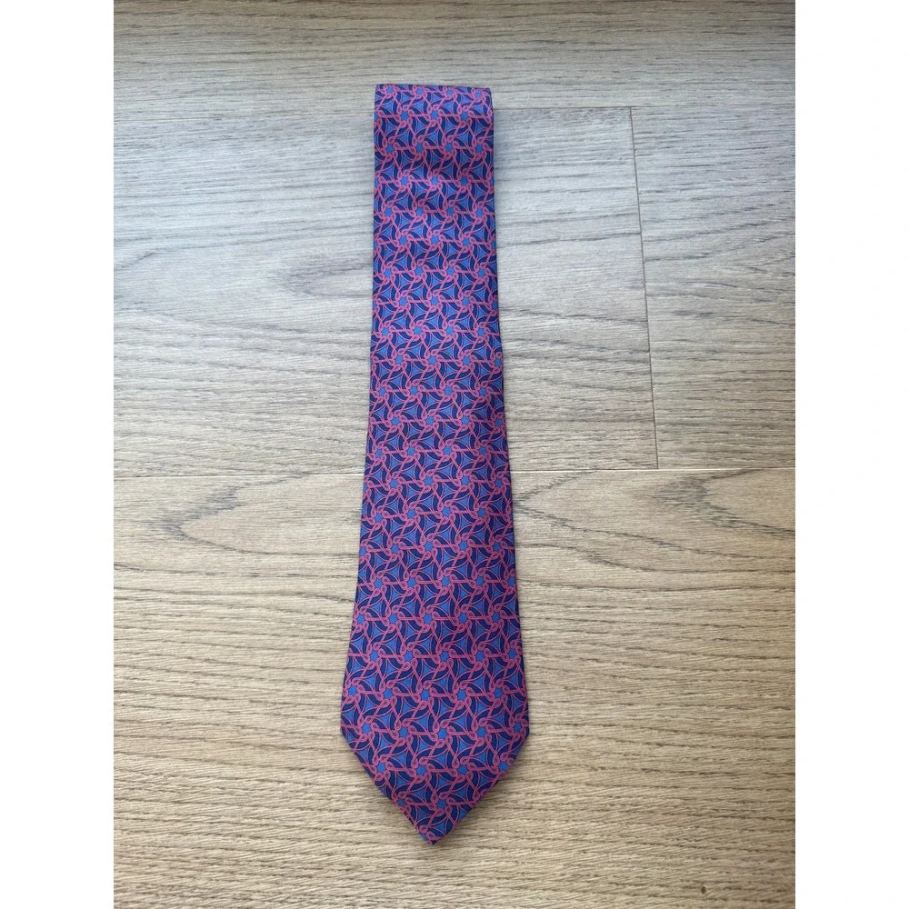 Hermes 7456 HA Silk Tie Blue Red Geometric Rope Link Pattern Made in France Mens